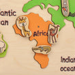 BusyKids mappa del mondo in legno con figure magnetiche di animali