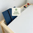 BusyKids YOKO – scrivania Montessori per bambini con ripiano e organizer