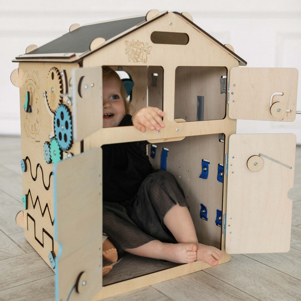 Sgabello Montessori per bambini - Bimbi Felici - giocattoli in legno e  naturali ☘